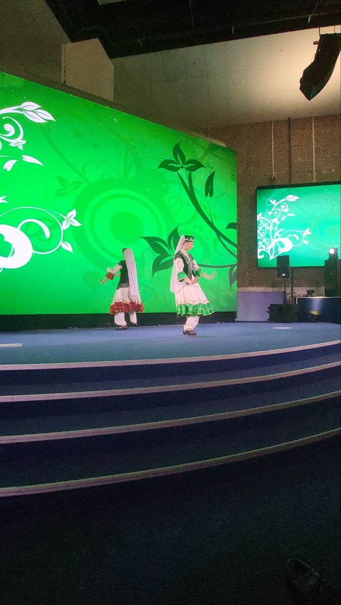 Узбекский ? татарский? танец