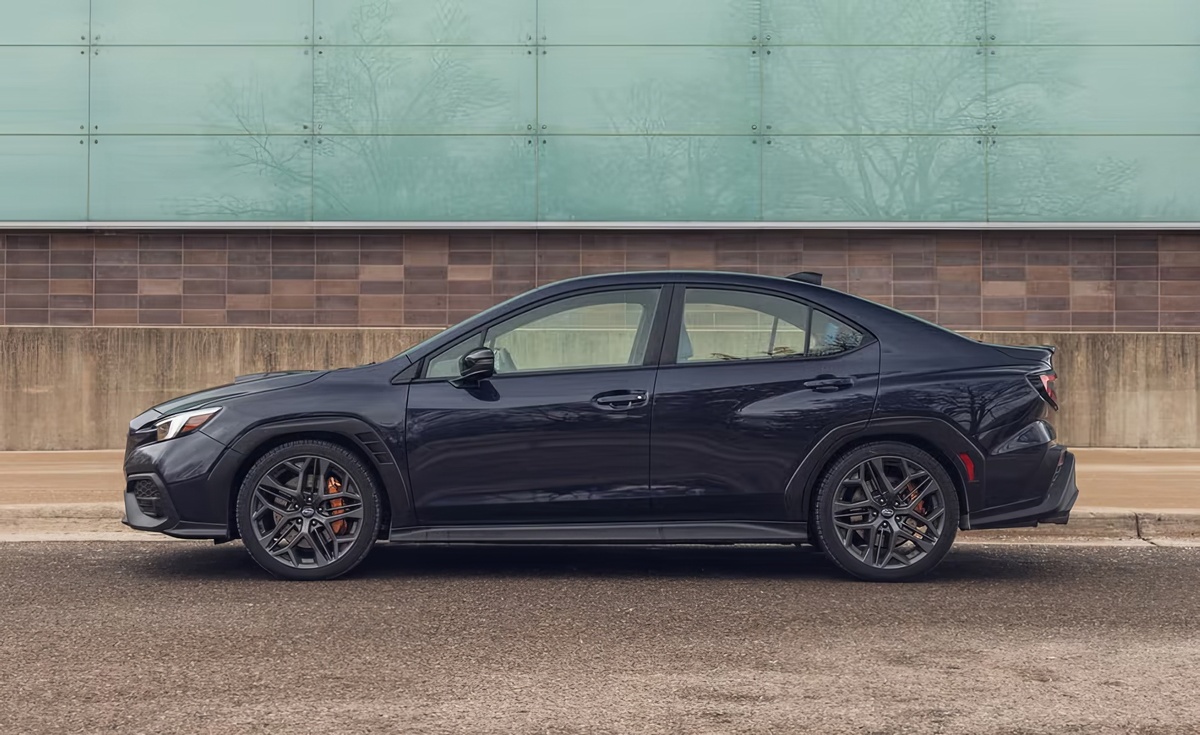 ©Michael Simari|Car and Driver