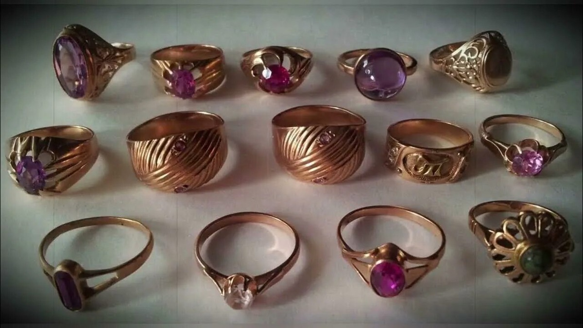 Классические советские укращения.