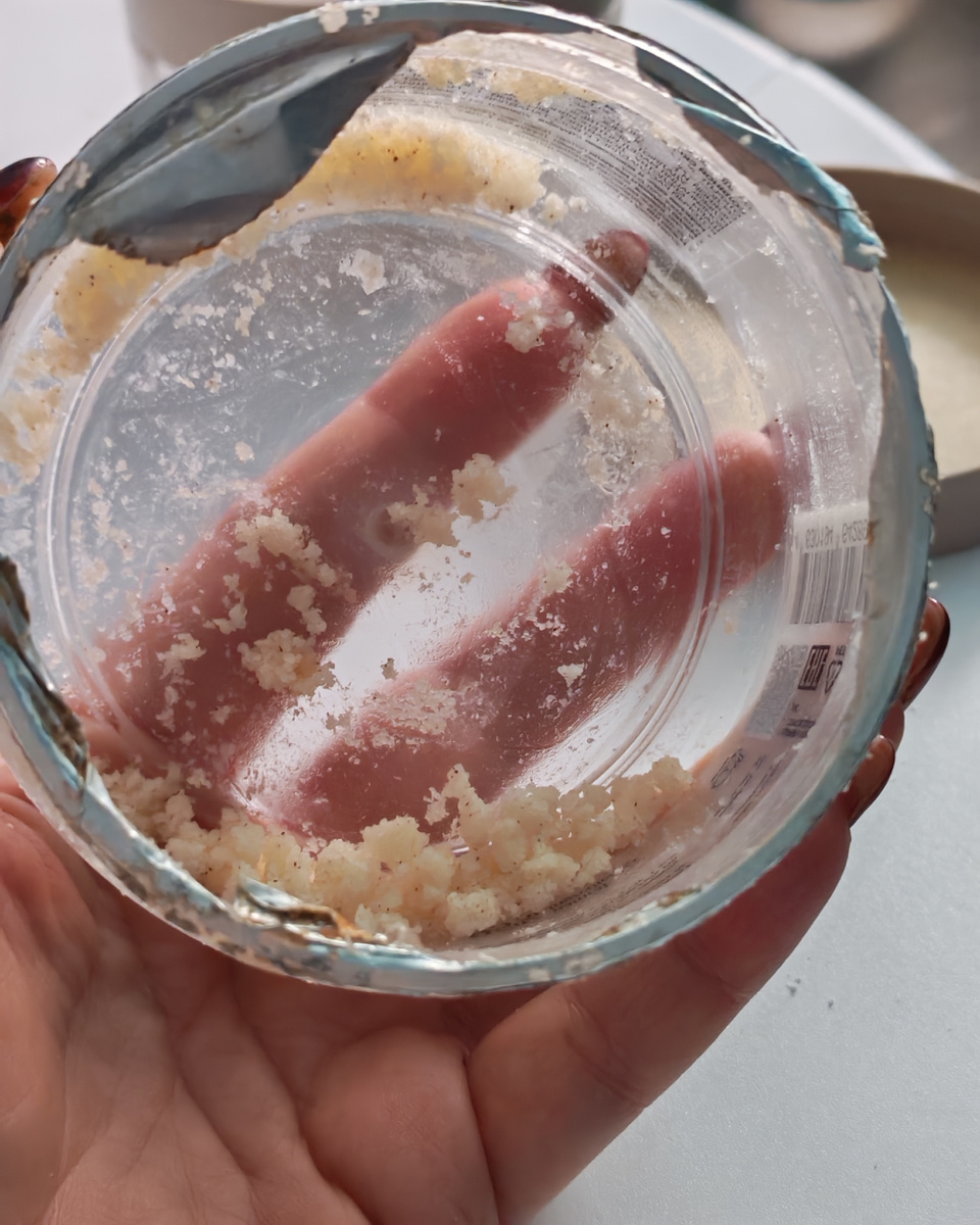 Скраб с кокосом практически закончился