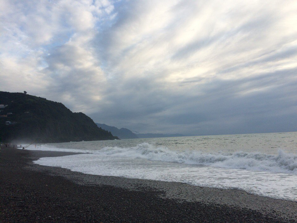 Гонио. Где-то в той стороне Турция