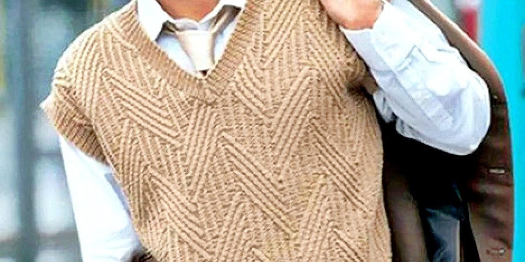 Февраль на носу! Начинаем подготовку к главному мужскому празднику — вяжем подарок