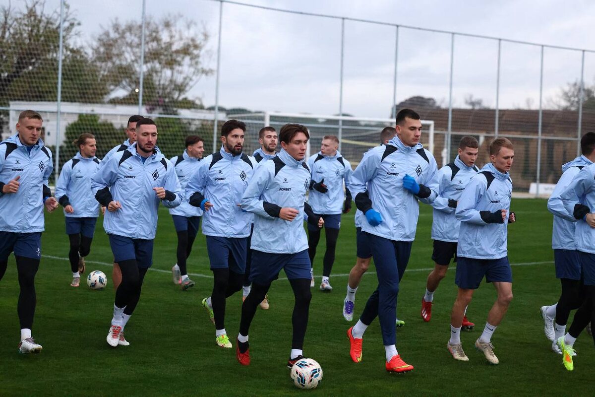    Фото ПФК "Крылья Советов"