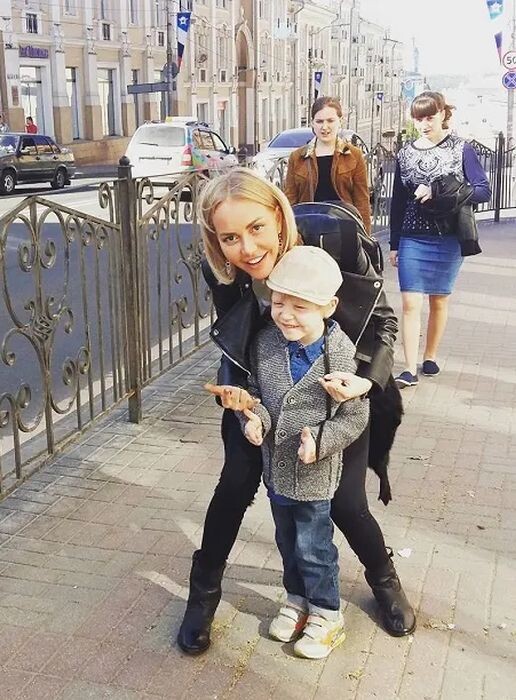 Маша Малиновская с сыном.