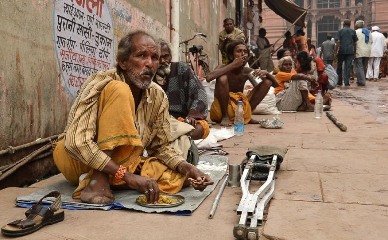Нищие в Индии. Фото с сайта https://fishki.net/