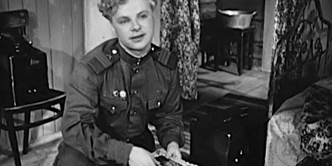 В 11 лет он ел мыло, чтобы выжить. А потом стал любимцем миллионов