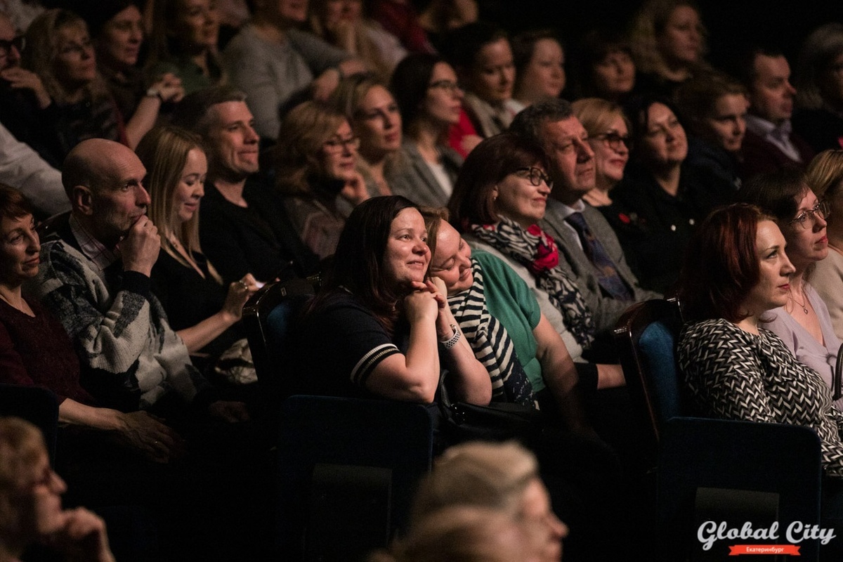 Буквально вчера актриса вернулась с гастролей и готовится к новым спектаклям.  Фото: ФедералПресс / Евгений Поторочин