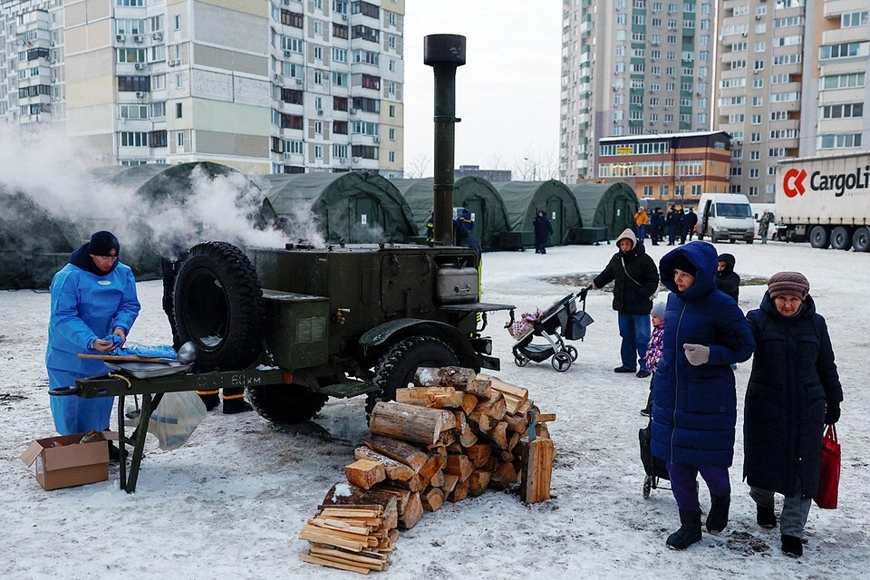    По словам киевлян, на холоде притихли даже «нацики» REUTERS