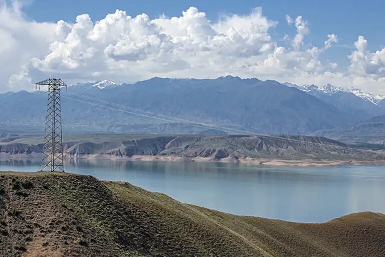    Токтогульское водохранилище, Кыргызстан. Фото: с сайта vsemirnyjbank.org
