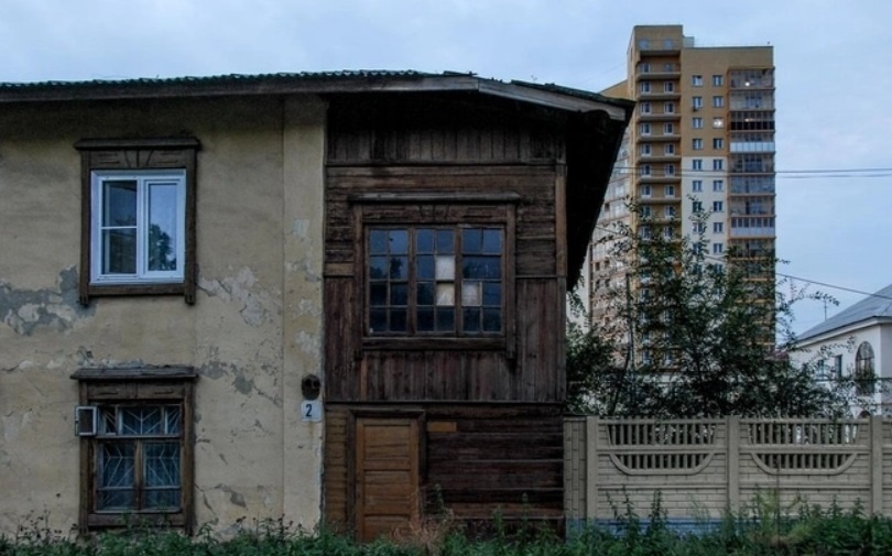 Фото из общего доступа в интернете (дом, в котором жила Ангелина с семьей)