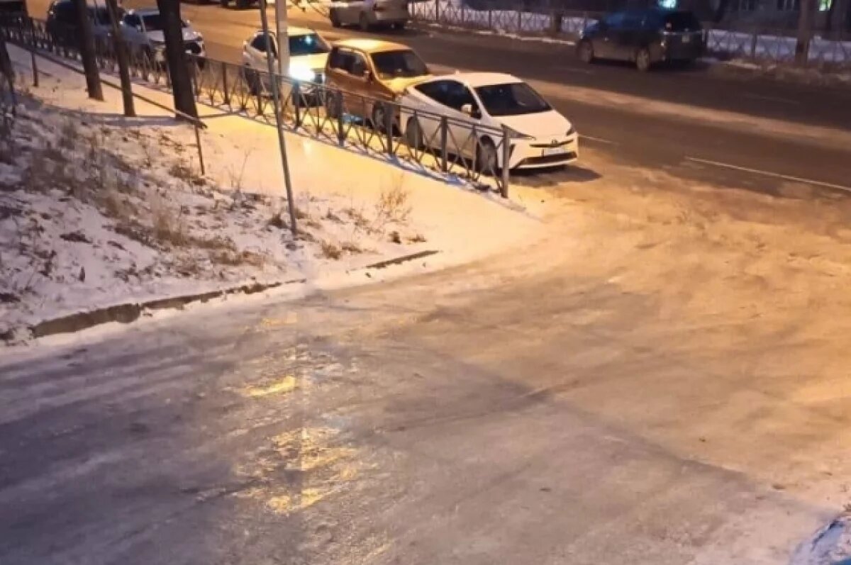    Калининградцев предупредили о ледяном дожде и опасных дорогах