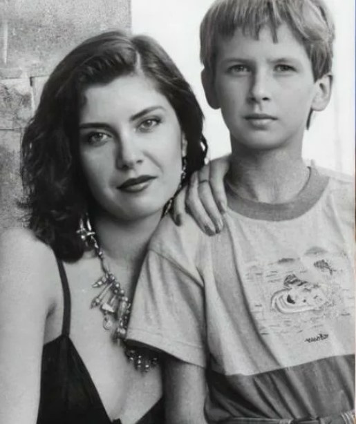 Вера Сотникова с сыном.