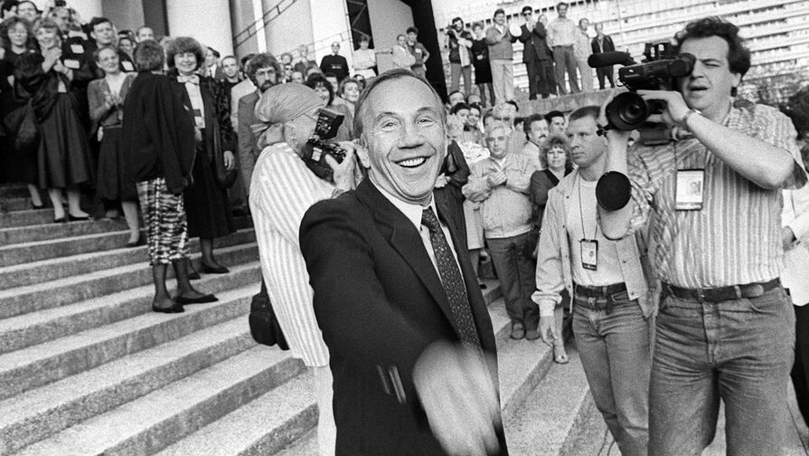 Савелий Крамаров. 