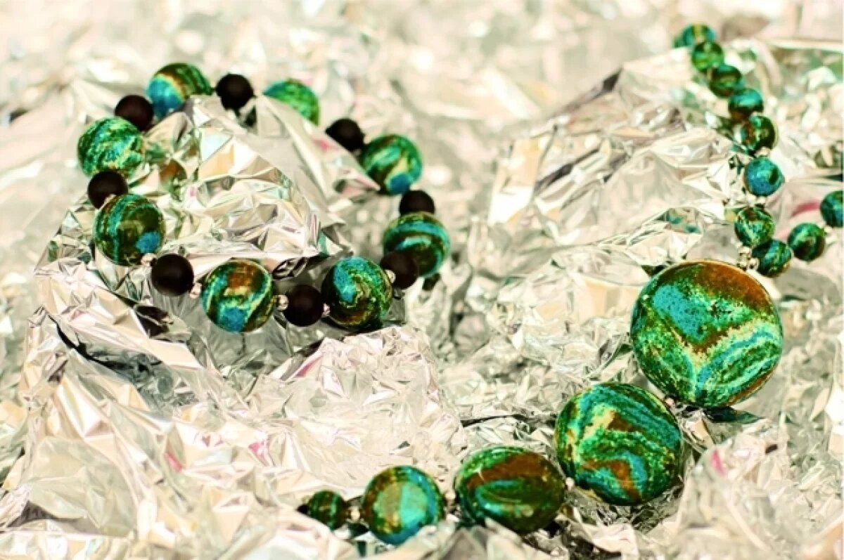    Янтарный комбинат представит редкие самородки нового добычного сезона