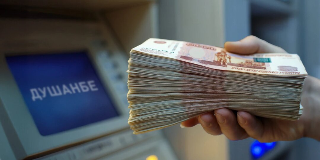 А отвечать будет Козак? Миллиарды Россия отдаёт Средней Азии, пока фронт просит дронов