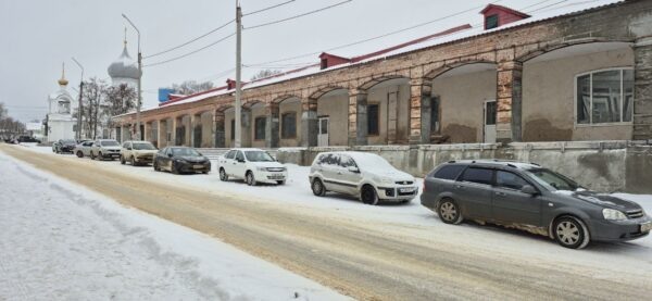 Гостиный двор в городке Данилов в Ярославсккой области — сделано уже 80% противоаварийных и ремонтных работ. Фото: архив Егора Михайлова