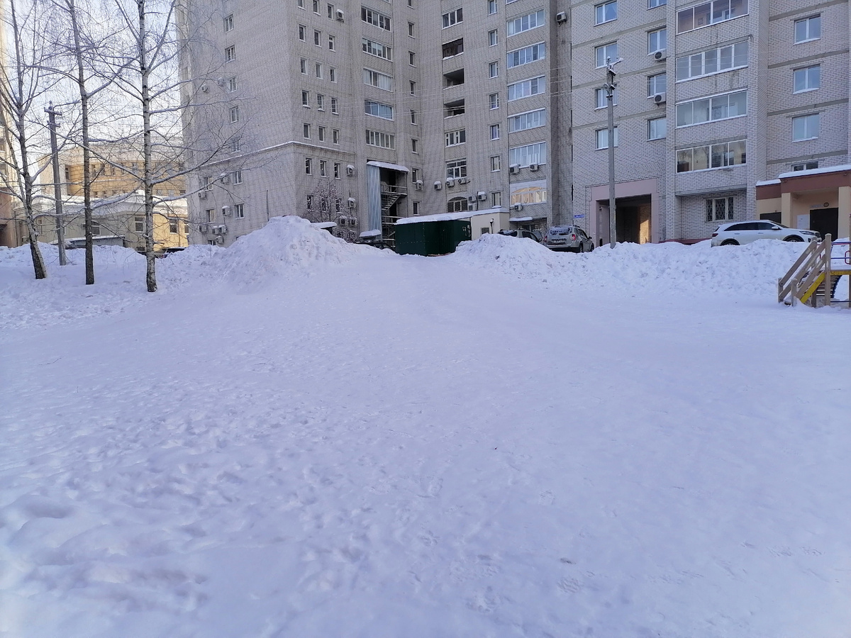 Внешний вид от стены дома на улице Ново-Ямской 17А