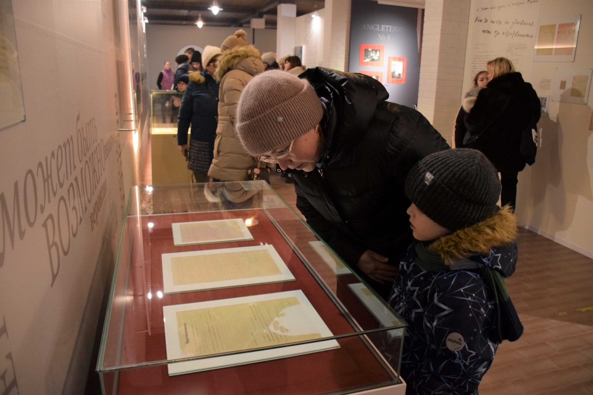 Листайте вправо, чтобы увидеть больше изображений