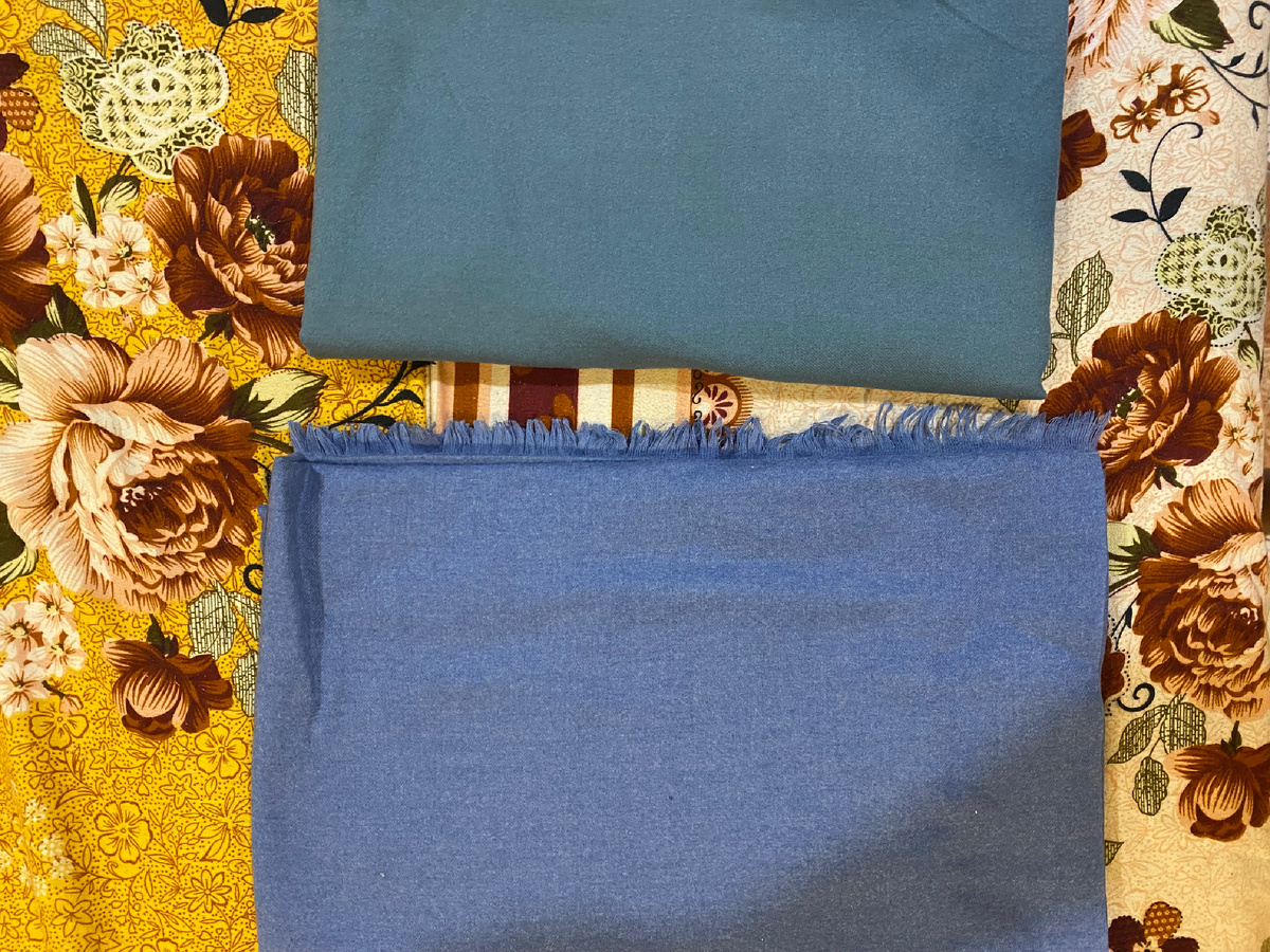 Они мягонькие тоненькие,  какой-то % кашемира в них точно есть. Какой? История умалчивает.