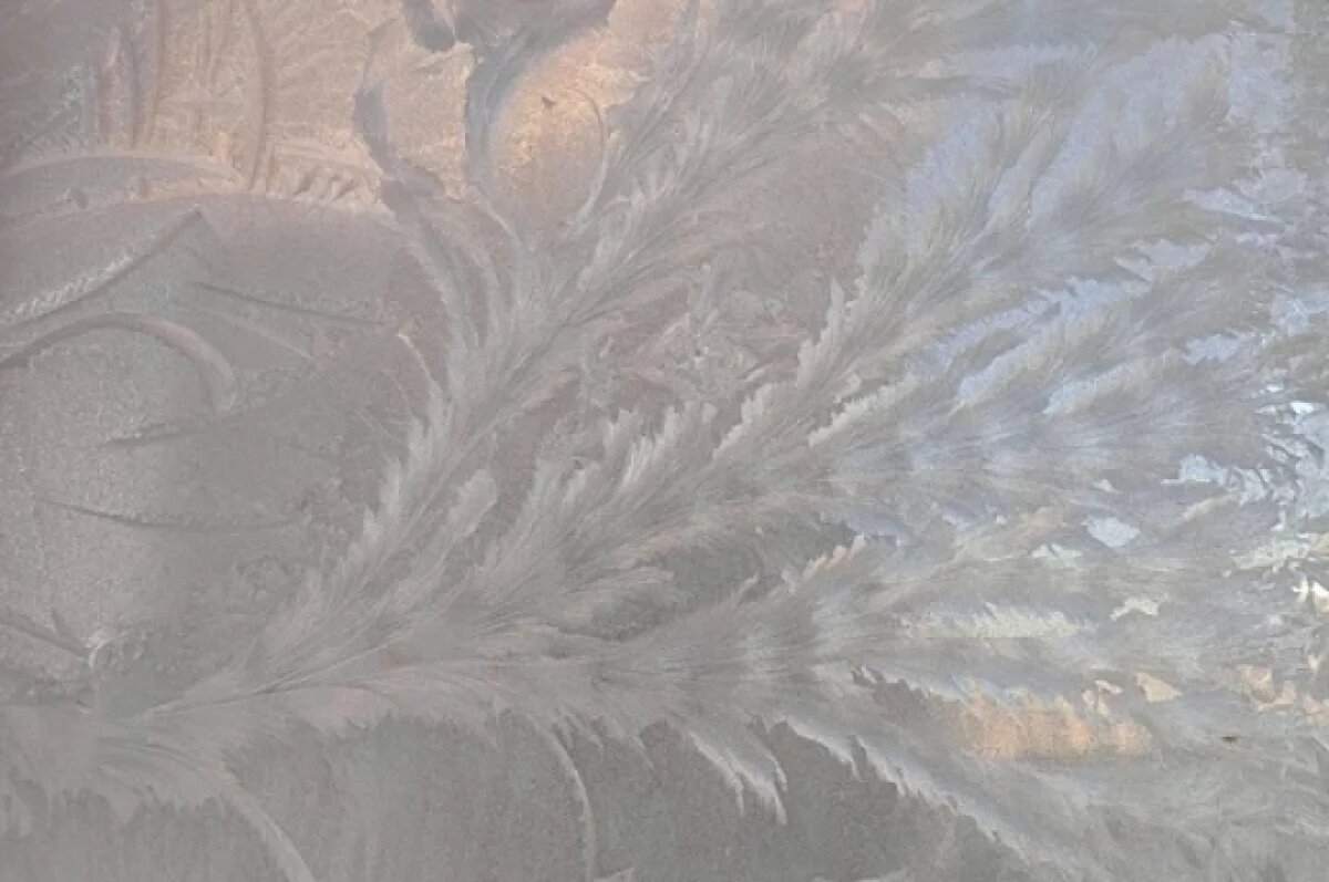    В Чувашии дальнобойщик из Самары два часа провёл на лютом холоде