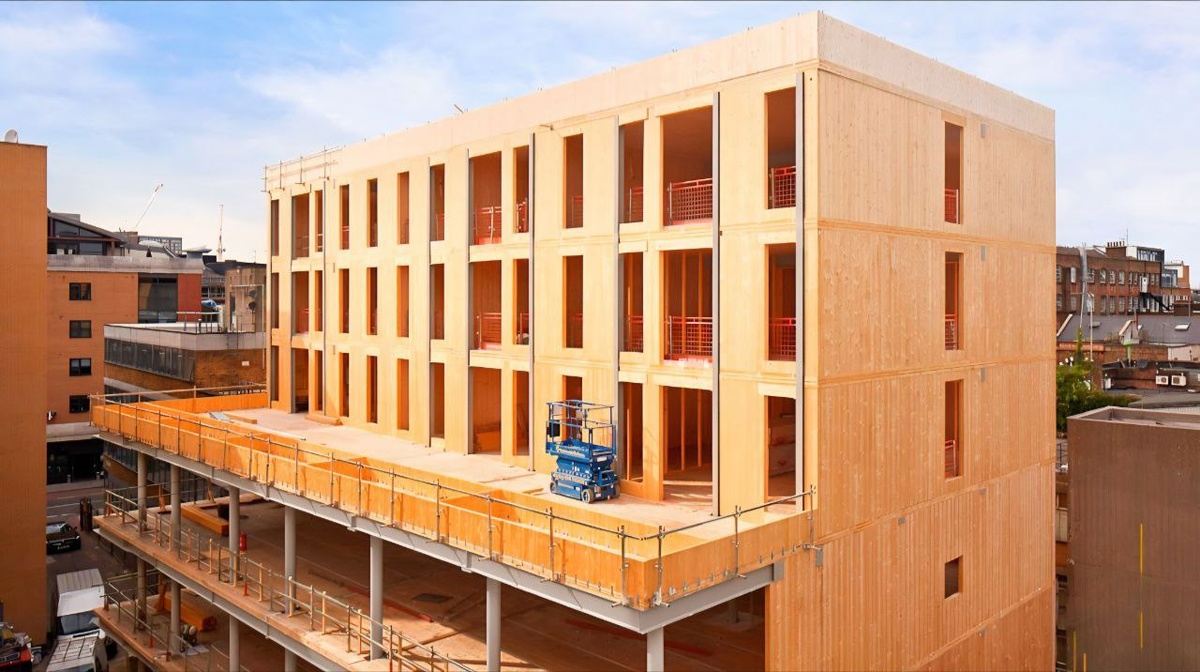 Curtain Place —  шестиэтажный комплекс, расположенный в Шордиче