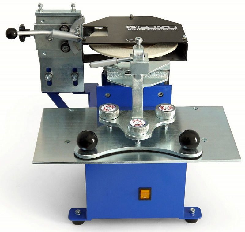 Станок для заточки коньков СЗК-2
