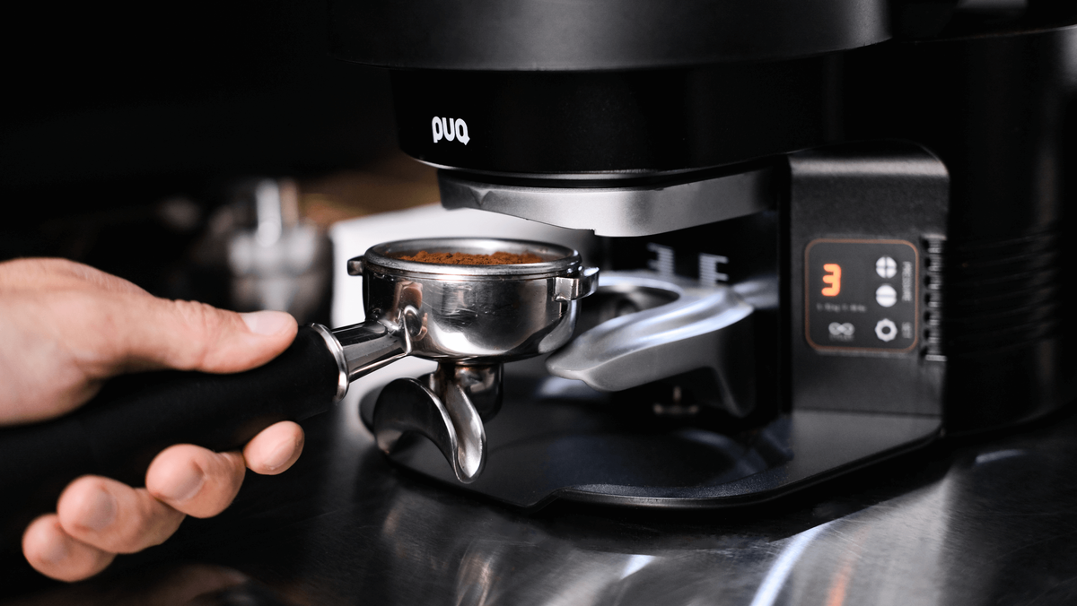 В тестировании проверили как универсальные, так и домашние кофемашины