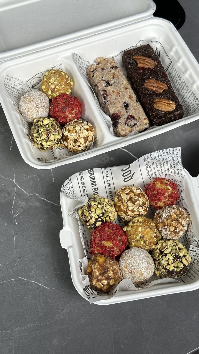 Пример сладостей из сухофруктов