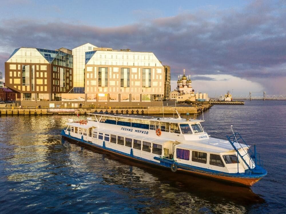   «Леонид Марков».