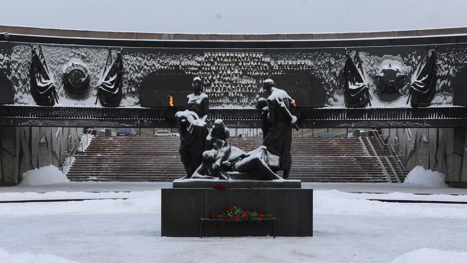     Путин примет участие в мероприятиях к годовщине снятия блокады Ленинграда Роман Пименов/ТАСС