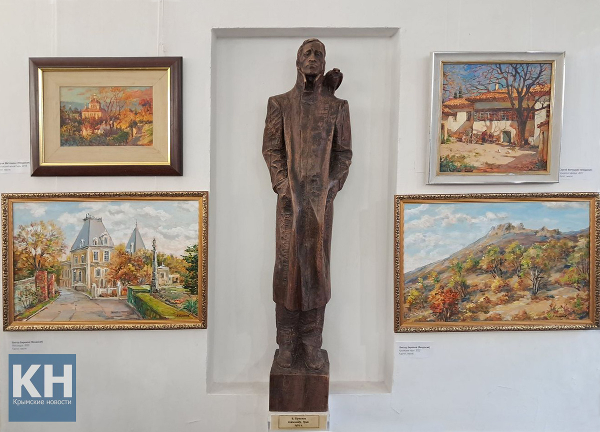 Сергей Матюшкин - Топловский монастырь и Крымский дворик (верхний ряд). Виктор Бирюков - Массандра и Крымские горы (нижний ряд)