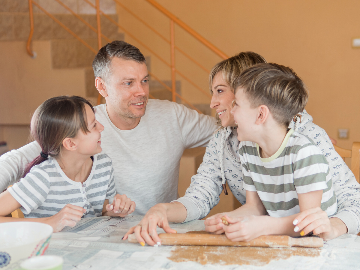 Как двое детей помогли отцу сохранить сотни тысяч при продаже квартиры