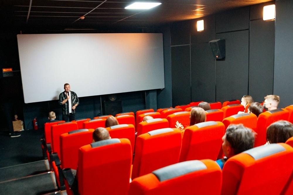 В кинотеатре города Ялуторовска реализуется очередная новая "фишка". Подробности - в материале. 