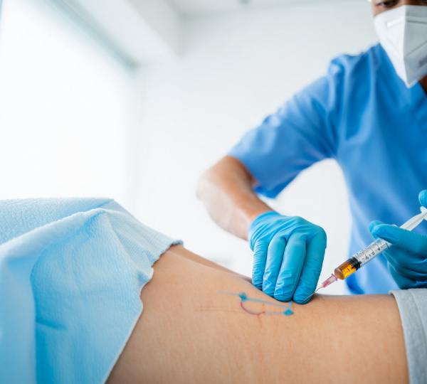 Блокада в позвоночник: когда помогает и сколько держится эффект