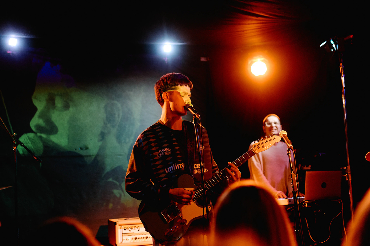    «Здесь был Юра»