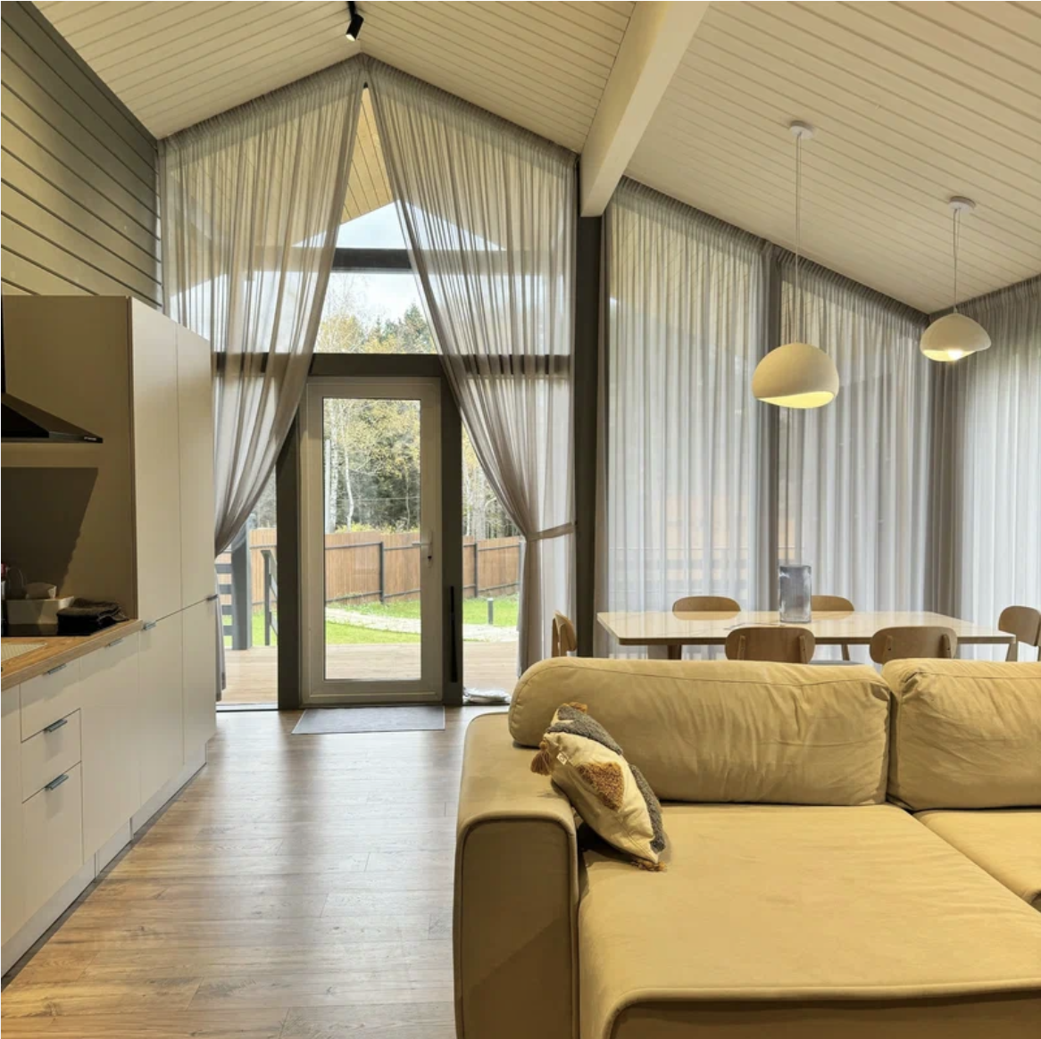 Дом №4. Гостевые дома Хвоя в деревне Алёхново