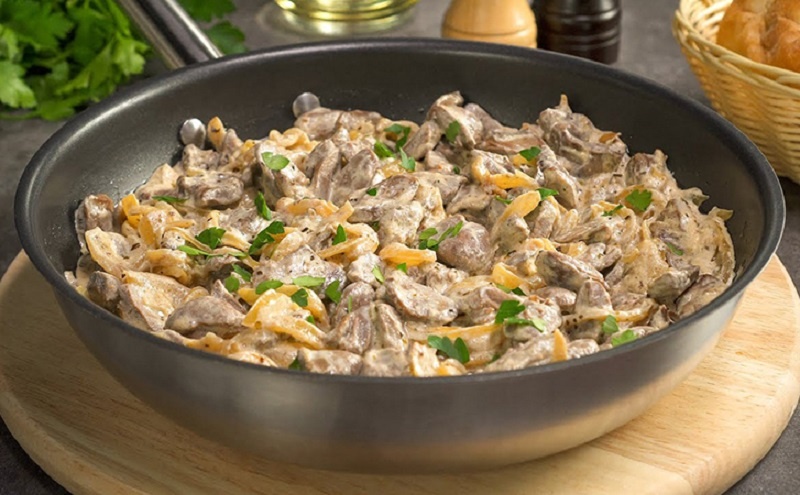 Куриные сердечки в нежнейшем соусе: секрет настоящей мягкости и вкуса