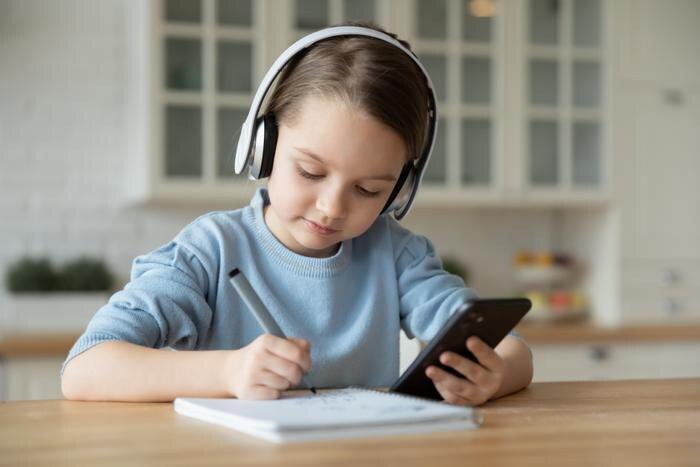 Обложка © Shutterstock / FOTODOM / fizkes