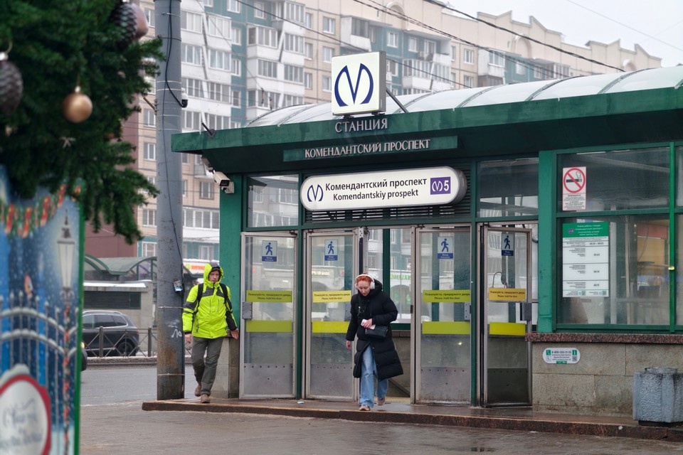    Три новых станции метро построят за "Комендантским проспектом". Алексей БУЛАТОВ