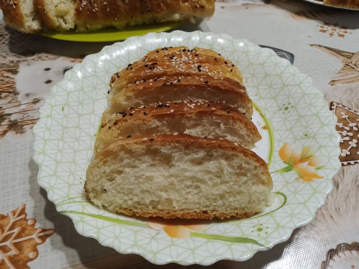 Домашние батоны с кунжутом