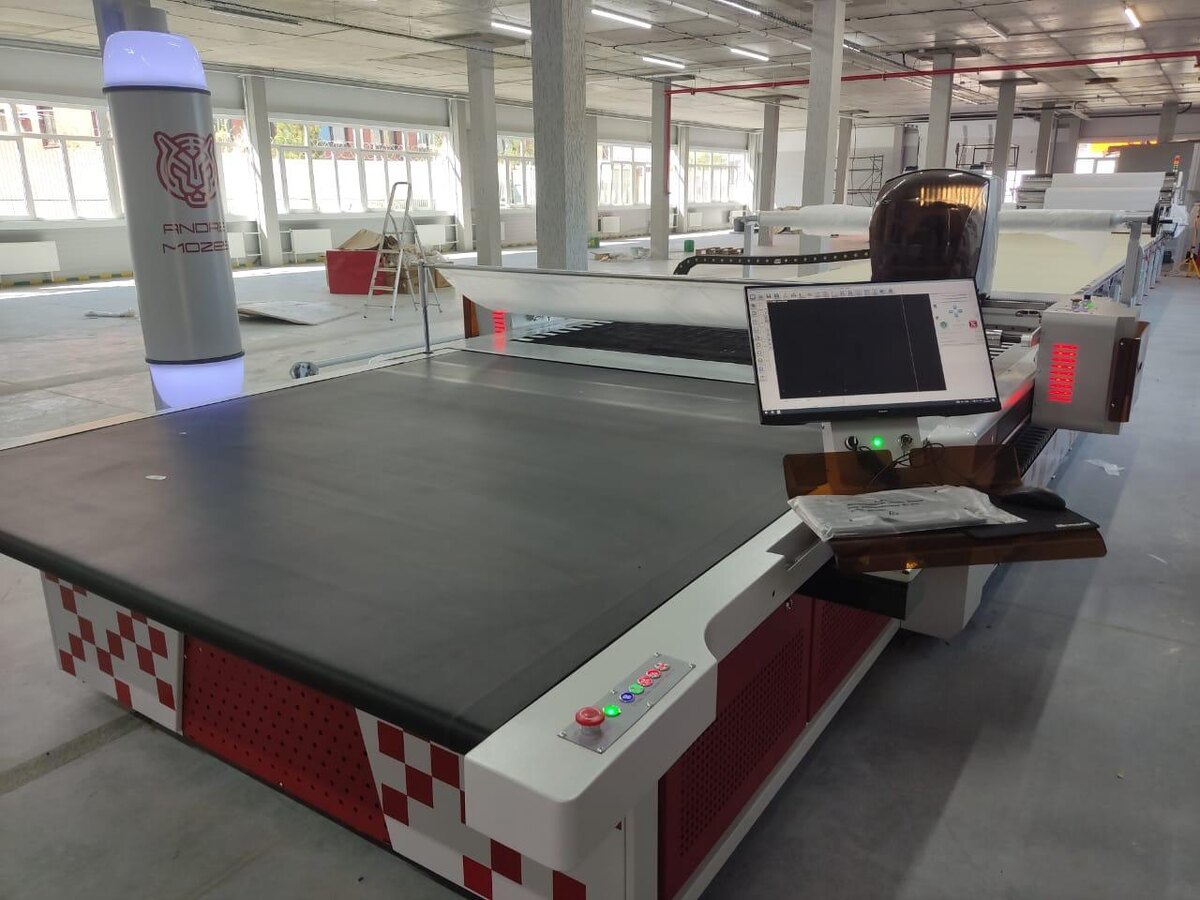 Оборудование полностью собирается на базе российского производства в Калуге. 