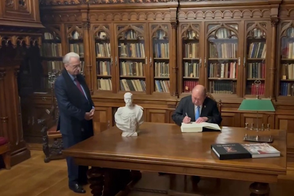    Петербург посетил король Малайзии. Фото: t.me/news_kremlin