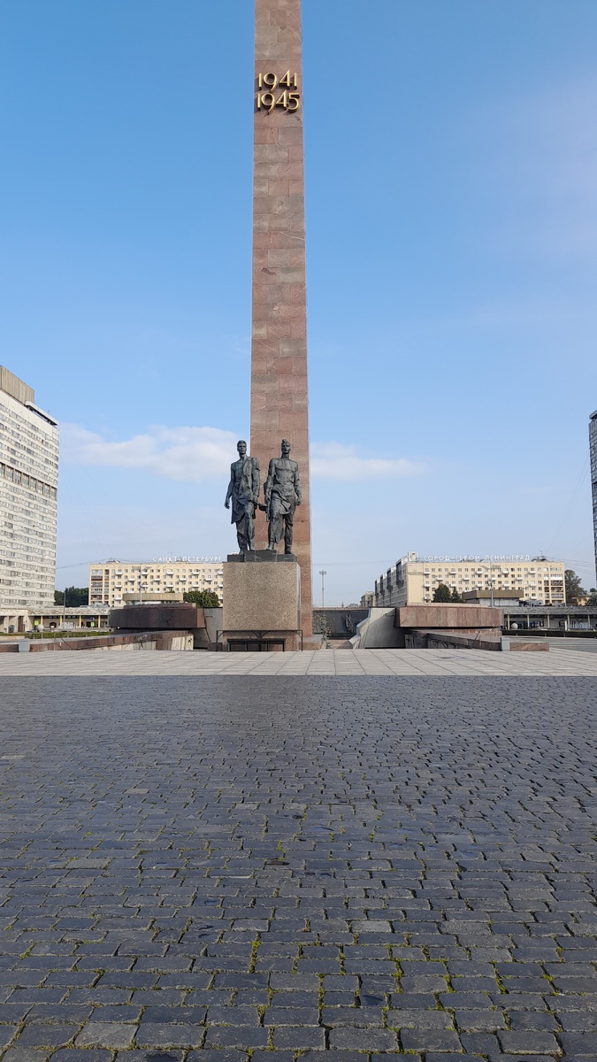 Обелиск "Победители"