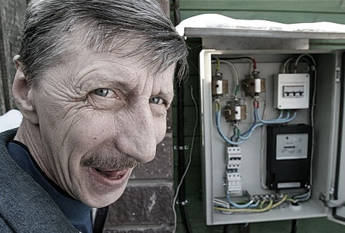 Электрик.