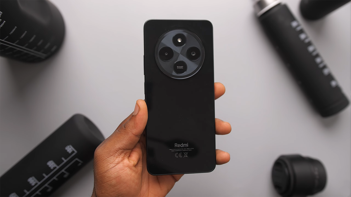 Бутылки в комлект не входят