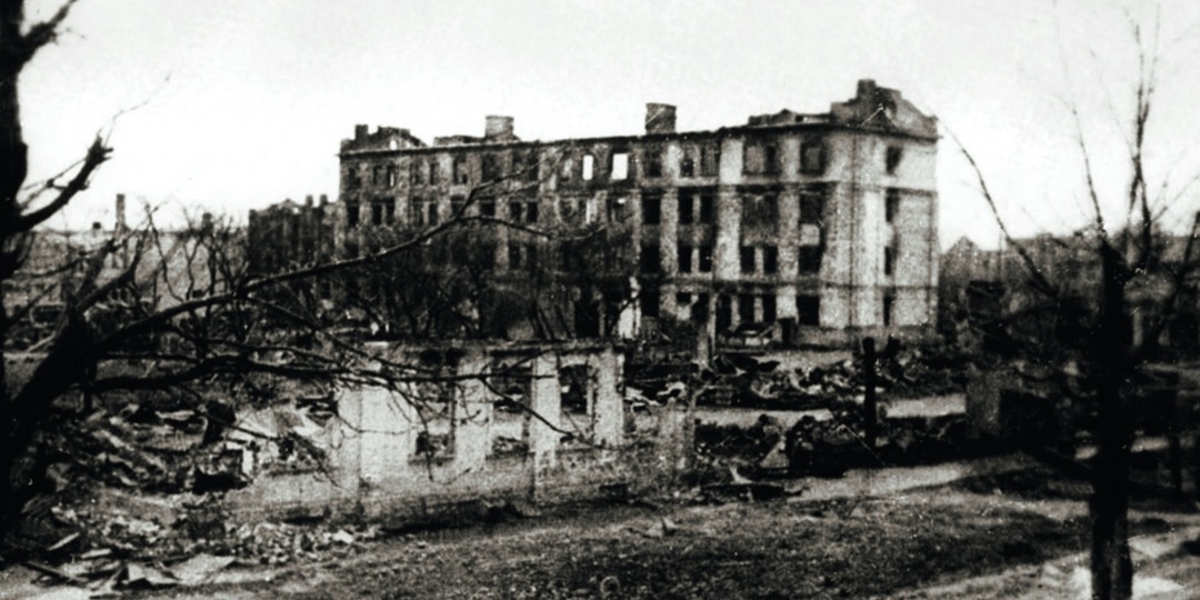 В эфире город Киров: "Последние известия"о шефстве трудящихся города Кирова над городом Гомелем