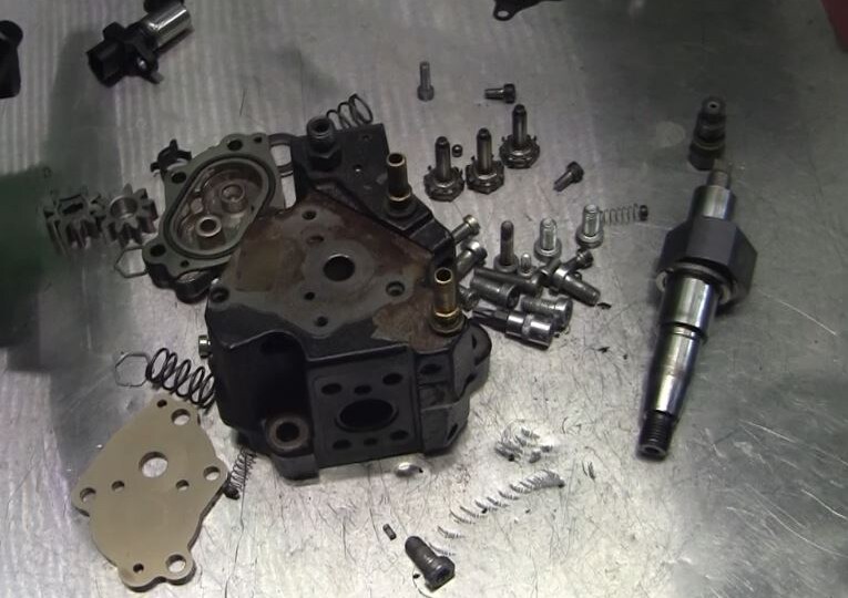 Почему не стоит ремонтировать топливный насос самостоятельно.