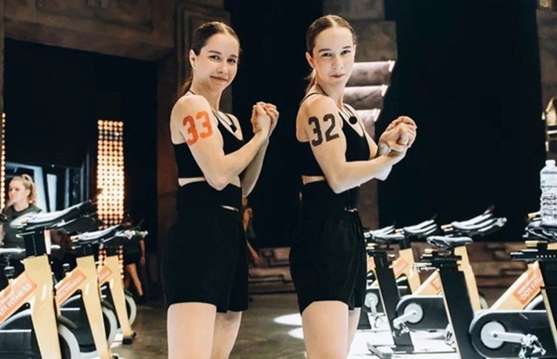 Ну очень сильные штангистки Альбина и Регина Мухаметшины