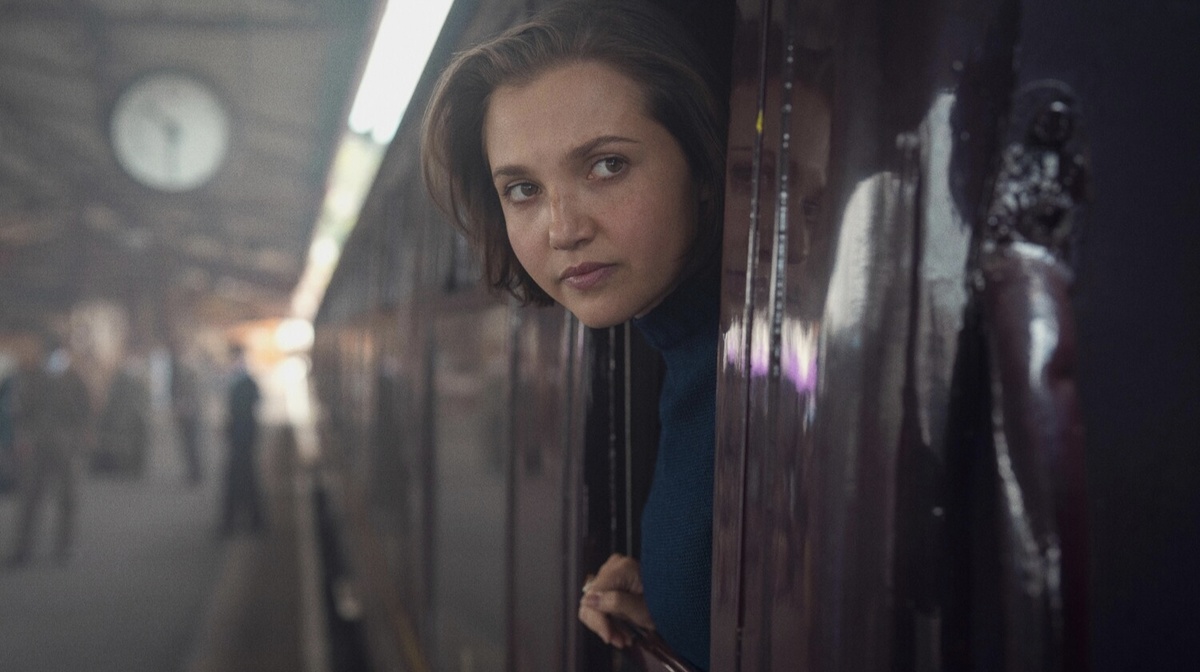 Кадр из мини-сериала «Тайна семи циферблатов», 2026 год, режиссер Крис Суини