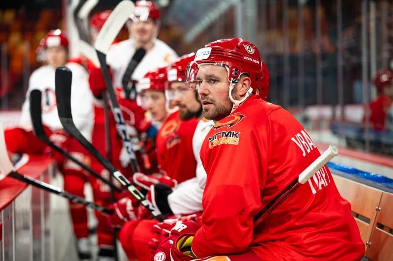    Фото: пресс-служба ХК «Автомобилист» / Брукс Мэйсек